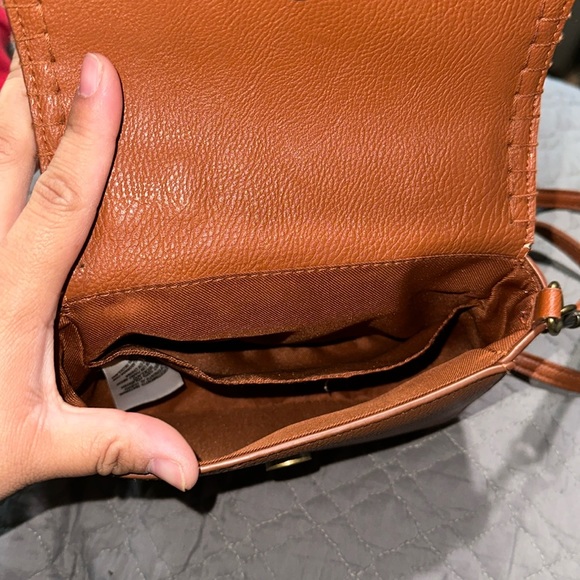 Universal Thread Women’s Mini Chestnut Brown Crossbody Purse Bag - Picture 6 of 8